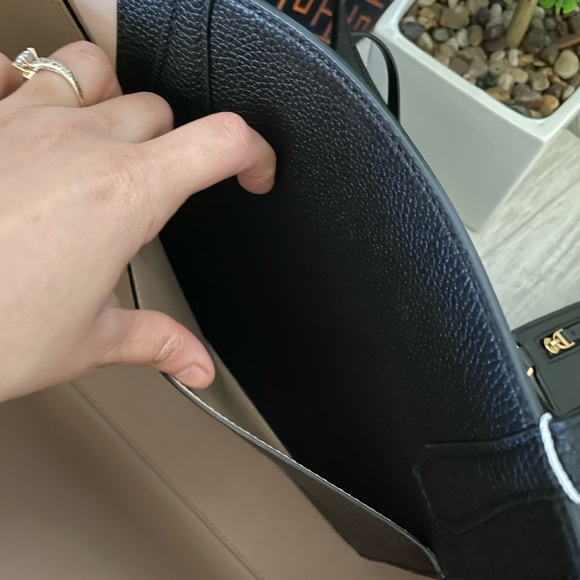 New , tory burch large blake tote & clutch - Picture 9 of 14